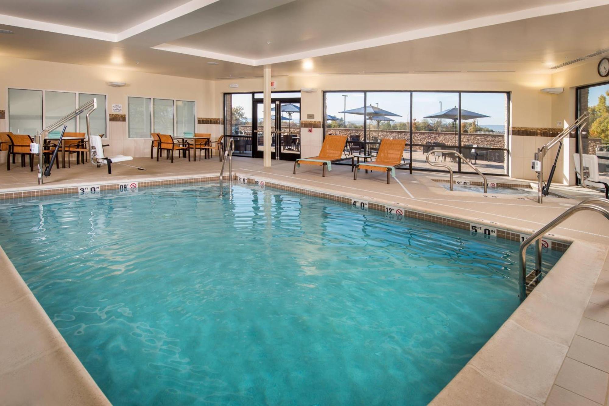 Hotel Courtyard By Marriott Shippensburg Exterior foto